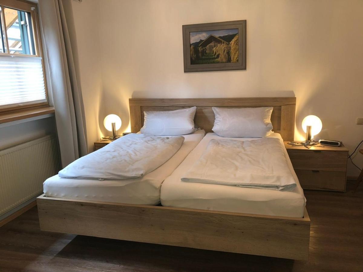Ferienwohnung Mitteldorf Oberammergau Buitenkant foto
