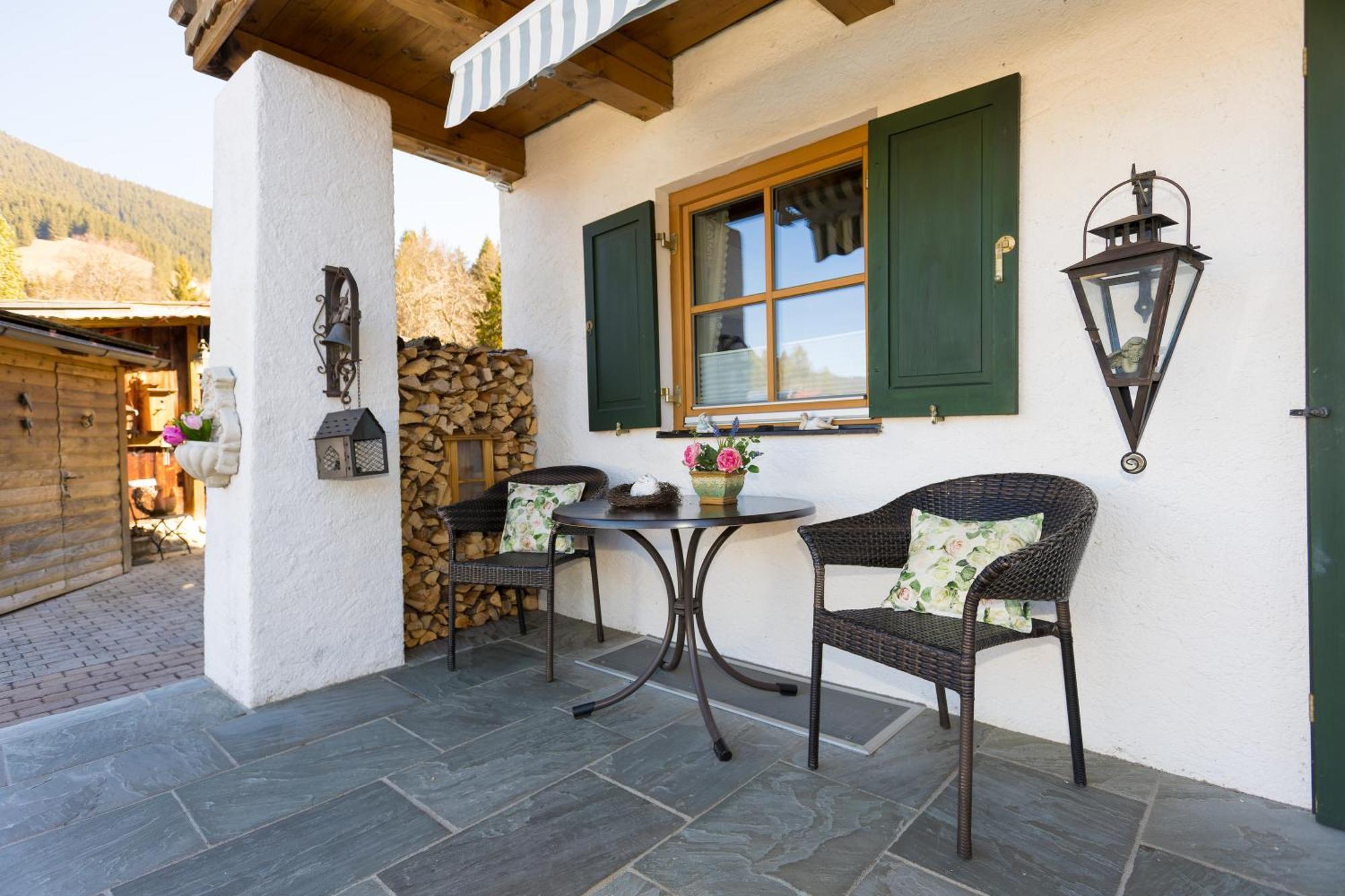 Ferienwohnung Mitteldorf Oberammergau Buitenkant foto